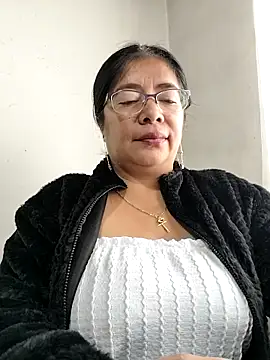 __valentina18 live sex cam