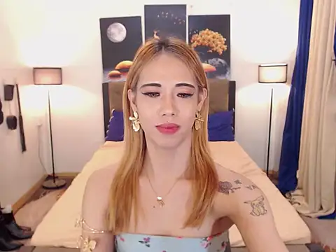 PreciousAmore live sex cam