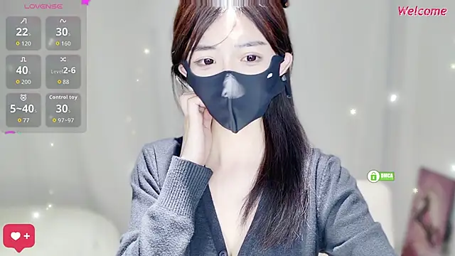 -Hell0-Kitty live sex cam