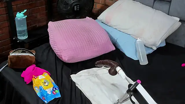 Couple_Gold69 live sex cam