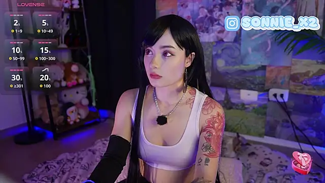 Sonnie_mami live sex cam