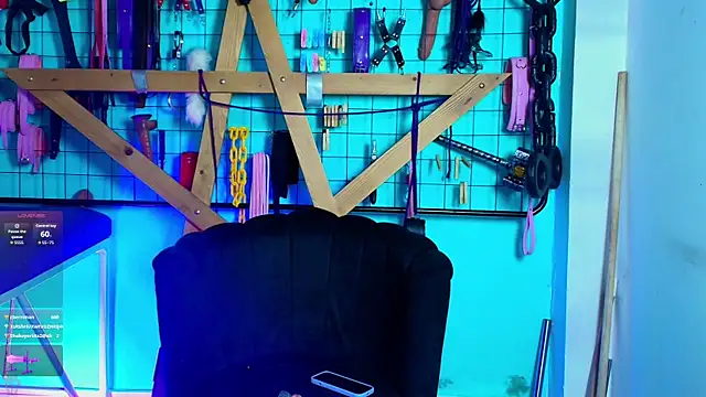 Mrmia_bdsm_extreme live sex cam