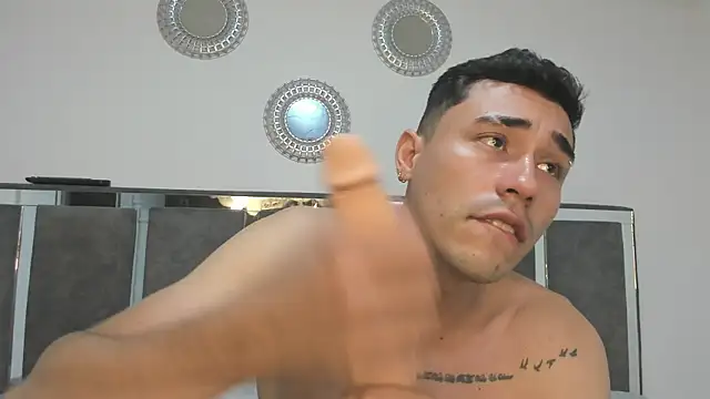 Adam_Grey_ live sex cam