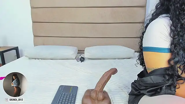 sally_rosses live sex cam