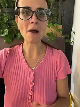 NataKitten live sex cam