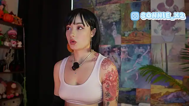 Sonnie_mami live sex cam
