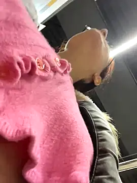 NataKitten live sex cam