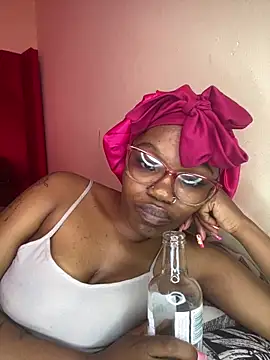 YummyMelanin117 live sex cam