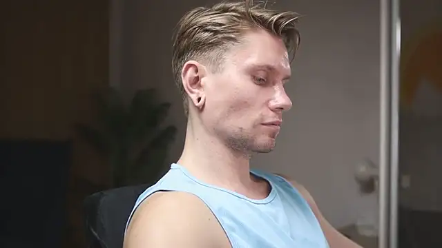 kevin-park's Stripchat show and profile