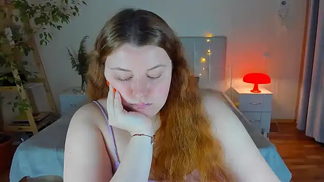 PolinaSalvatore's Stripchat show and profile