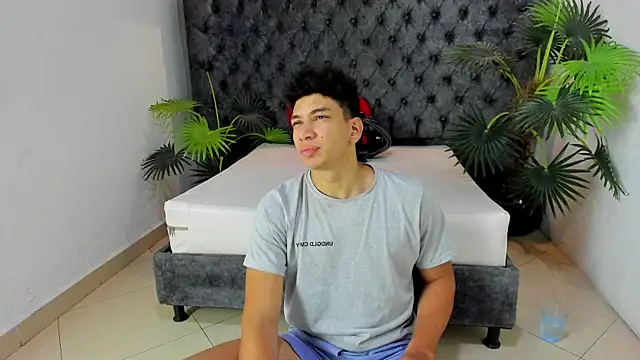 ALAN_REDINGER live sex cam