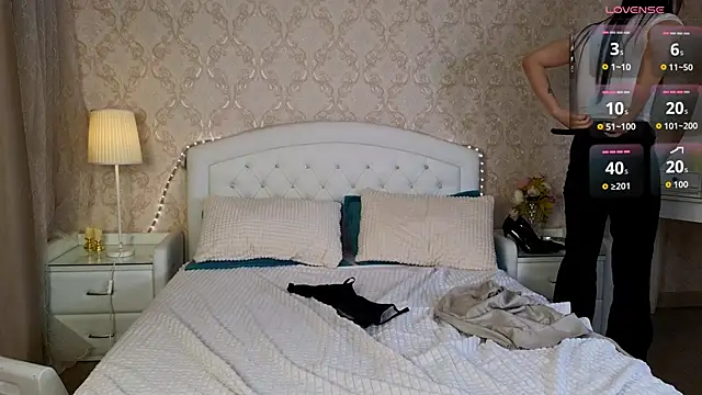 Kaia_Sunshine_Mia live sex cam