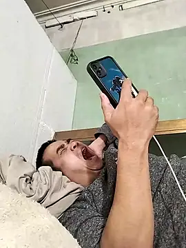 HoangNam20x live sex cam