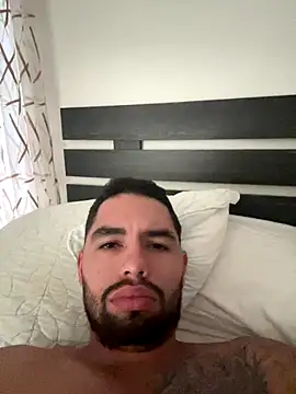 matteosantos live sex cam