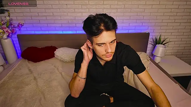 LiamMerci live sex cam