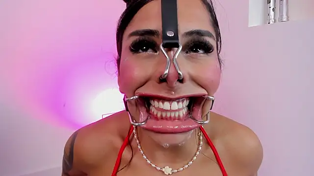 miss__allison live sex cam