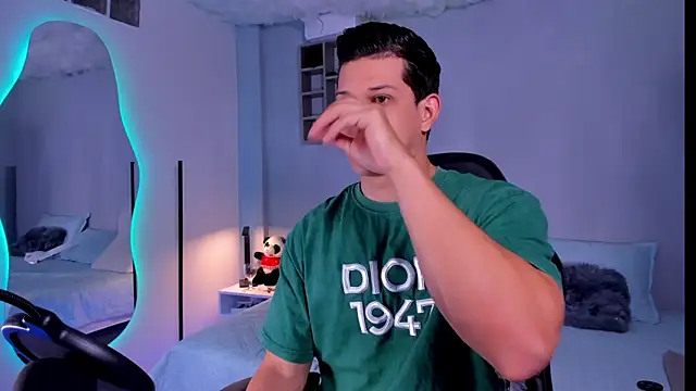 MarcoSullivan live sex cam