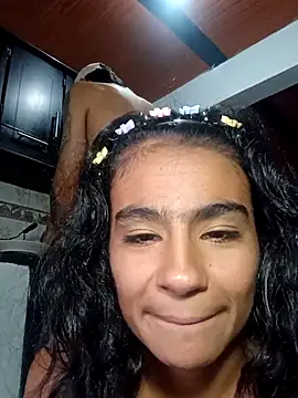 Leslly_ live sex cam