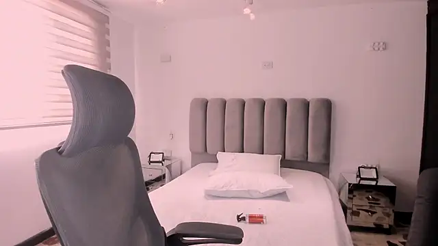 kileyyHot live sex cam