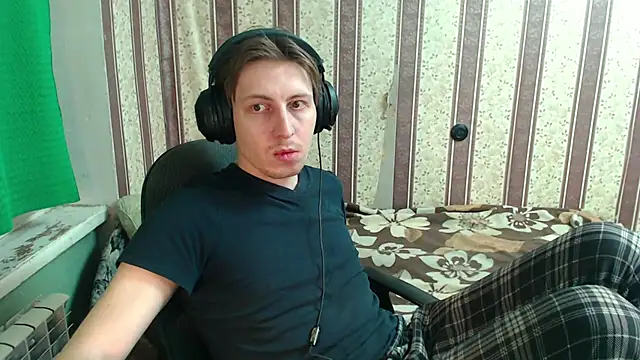 darienlarge live sex cam