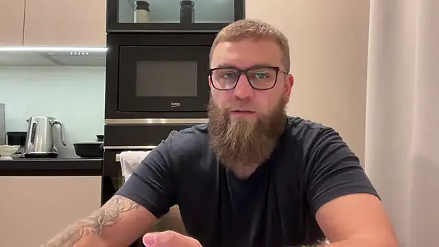 Bear_bear_ live sex cam