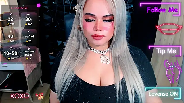 xHugeHarleySelfsuckerx live sex cam