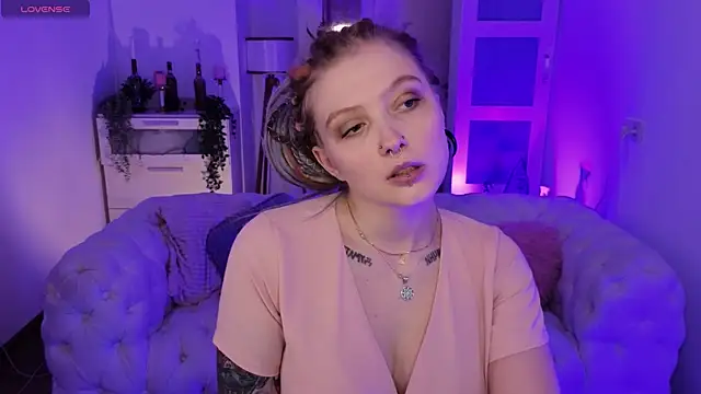 Kiki_shay live sex cam