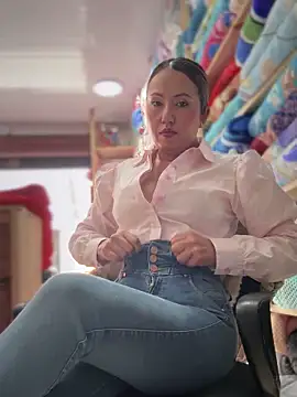 VIOLETA-25_ live sex cam