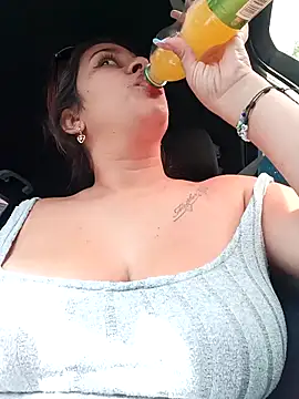 Latina_sexy1 live sex cam