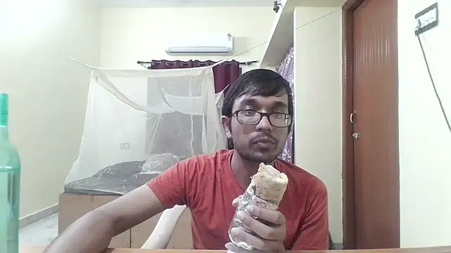 THE_NAKED_BOY live sex cam