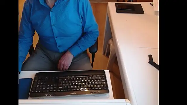 dutchpornking live sex cam