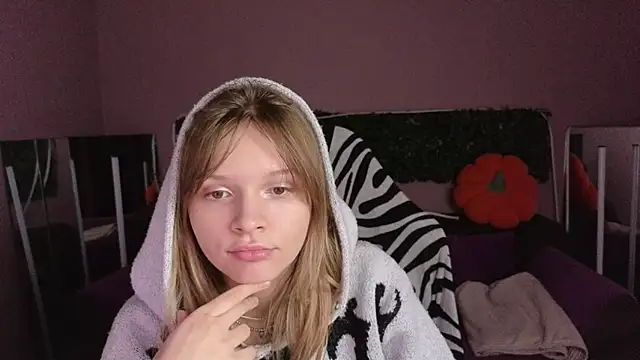 LitaBrom's Stripchat show and profile