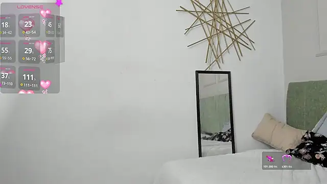 Sussanewolf's Stripchat show and profile