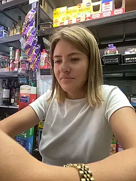 Andrea_19blonde live sex cam