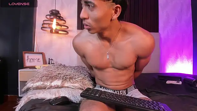 Jaycob_Black1 live sex cam