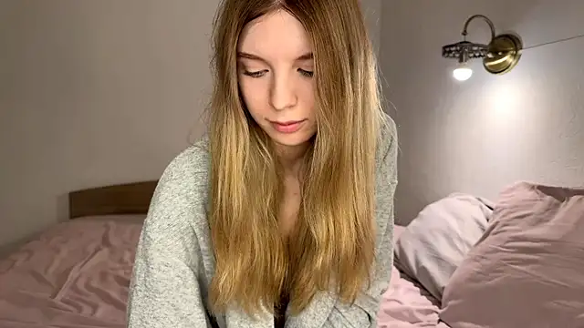 FruityXo live sex cam