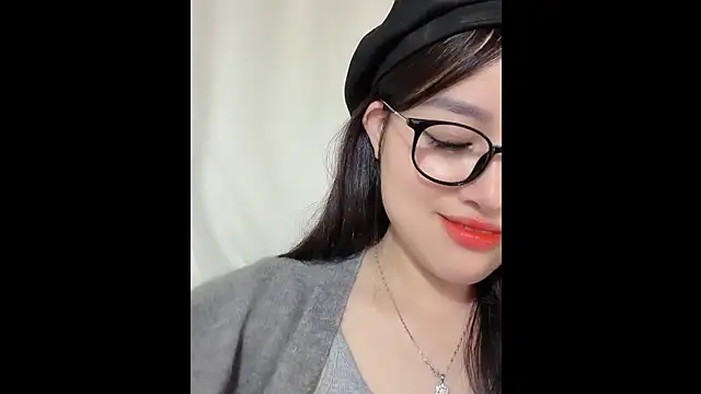 MiCandy-Lovee live sex cam