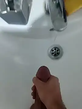 berkkderlerr live sex cam