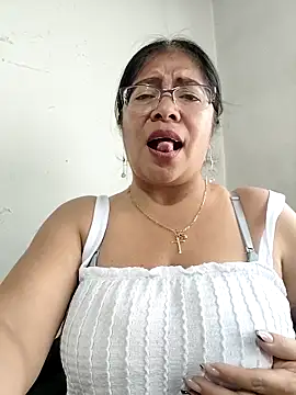 __valentina18 live sex cam