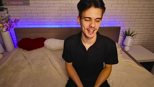 LiamMerci live sex cam