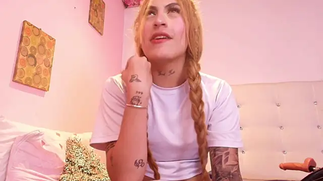 NicolleMonroe_ live sex cam