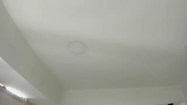 Lucii_fer_ live sex cam