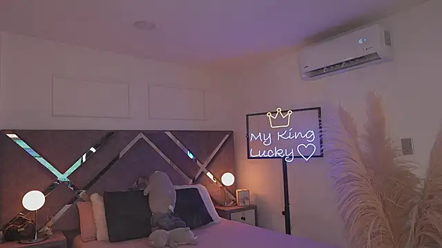 KateOwens live sex cam
