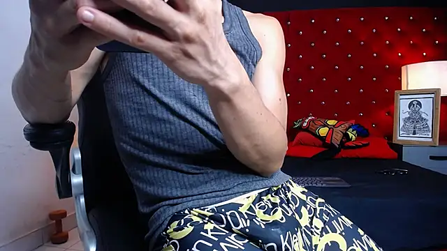 Magnar_Royal live sex cam