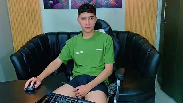 Kygo_Williams live sex cam