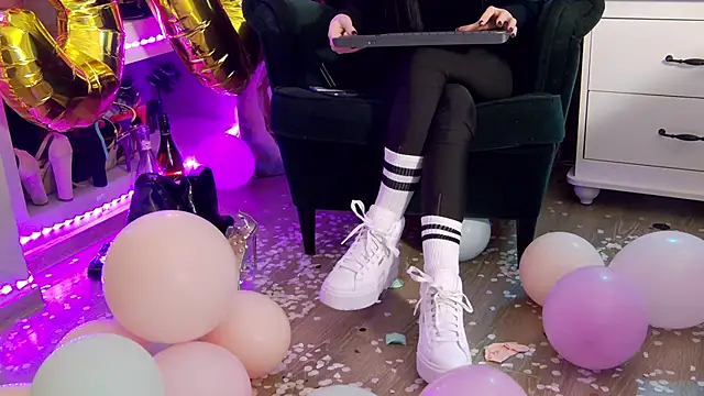 FeetVibe live sex cam