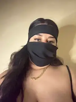 Rozzaa live sex cam