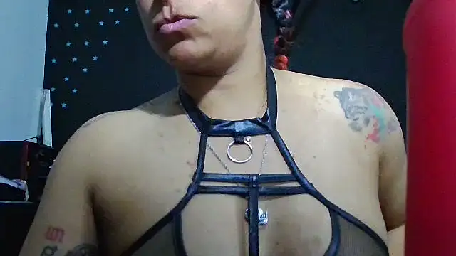 Cata_Blue__ live sex cam