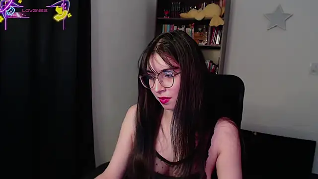 LemonsaD_'s Stripchat show and profile