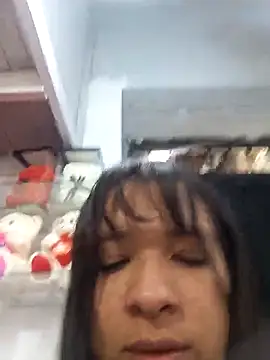 VivienAndClark live sex cam